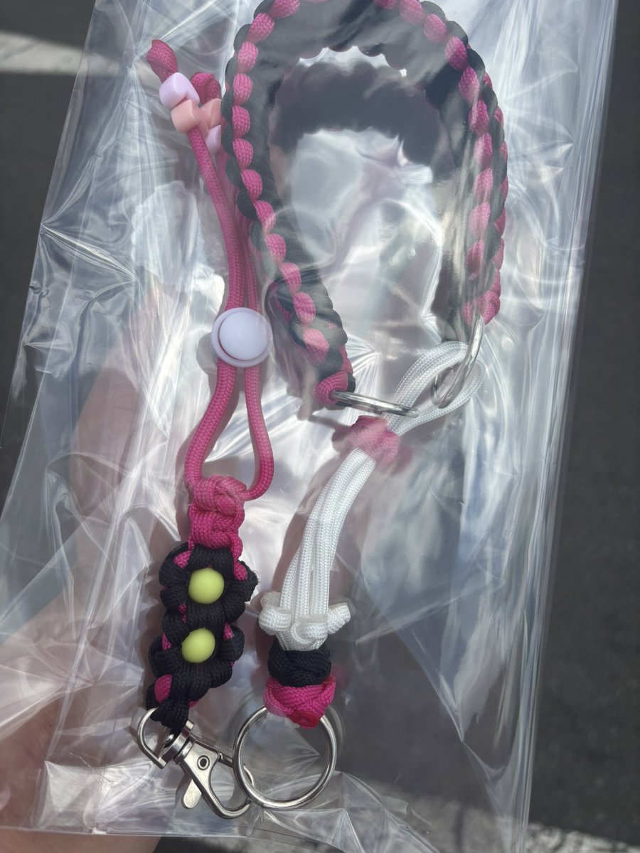 kuroro_0705's tweet photo. 只今八戸市内(手渡しのみ)
500円で犬の首輪作成してます
犬飼さんいかがですかー？ https://t.co/36wAjfbzEn