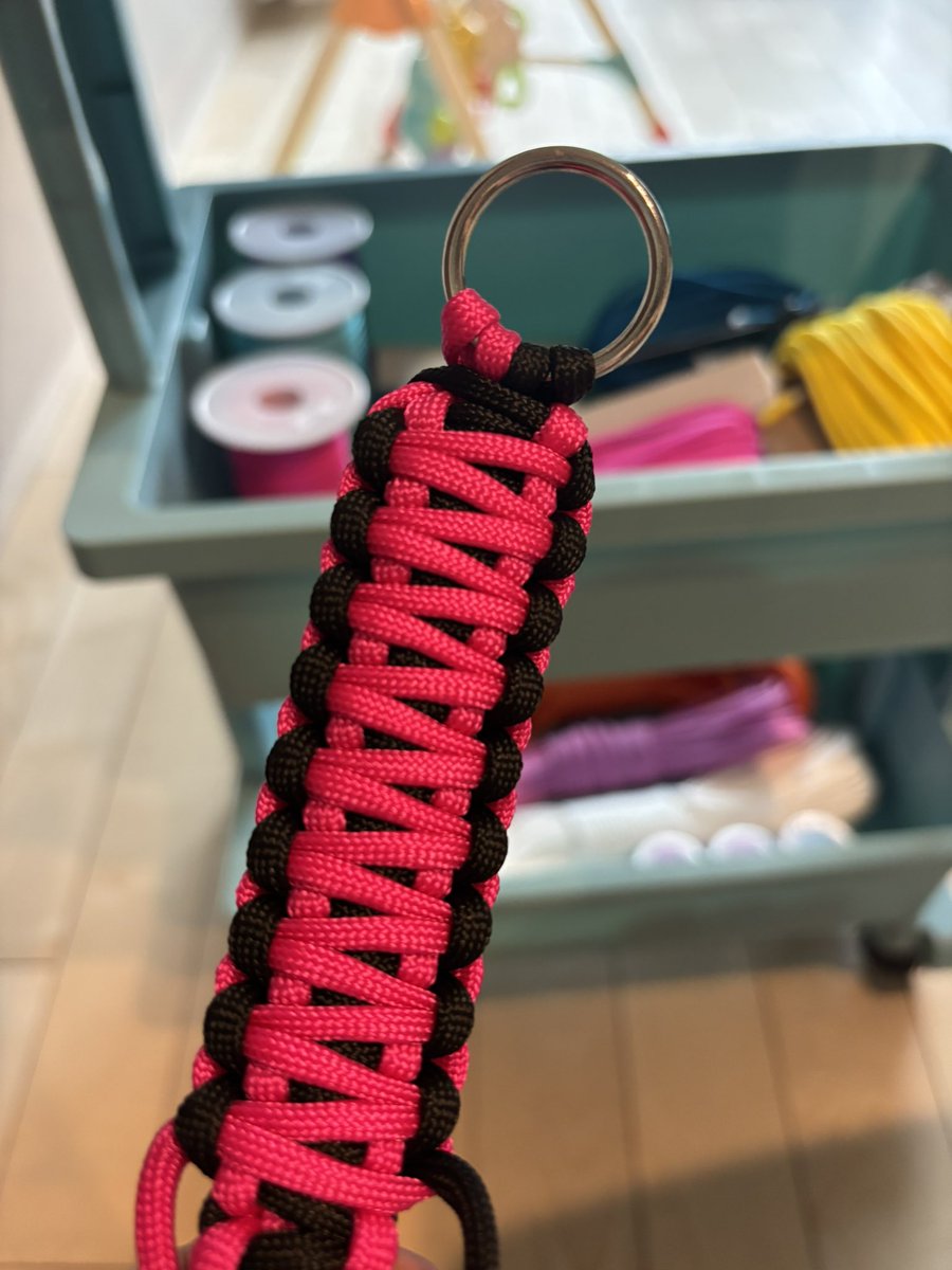 kuroro_0705's tweet photo. 只今八戸市内(手渡しのみ)
500円で犬の首輪作成してます
犬飼さんいかがですかー？ https://t.co/36wAjfbzEn