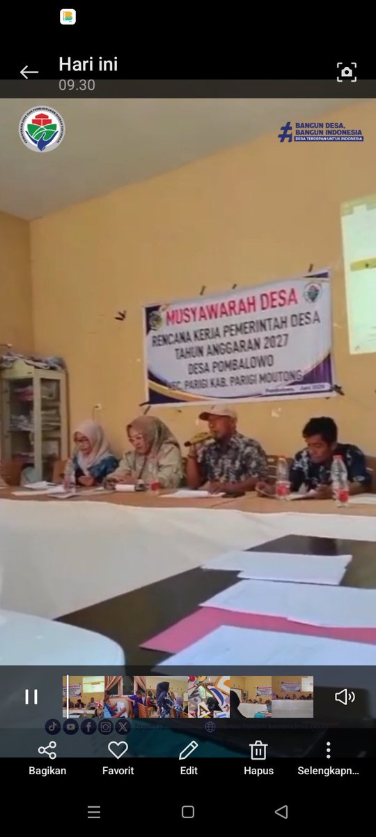 FhunnaSarah's tweet photo. Desa Pombalowo, Parigi, Moutong, Sulawesi Tengah tlah melaksankan Musdes RKPDes. Perencanaan yg memuat program strategis slama 1 thn. 
@YandriSusanto
@ARizaPatria
@KemensetnegRI
#KementerianDesaPDT
#BPSDMKementerianDesaPDT
#TPPFasilitasiMusdesRKPDesa
#KerjaPendampingDesaBerdampak https://t.co/y2koFuMSwC