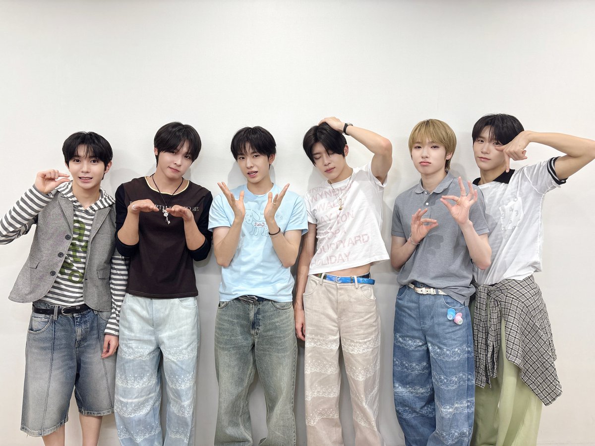 tokunotaku's tweet photo. 7.2n초대랑 5-6초/8-9초대 사진 https://t.co/tw8SREKaG9