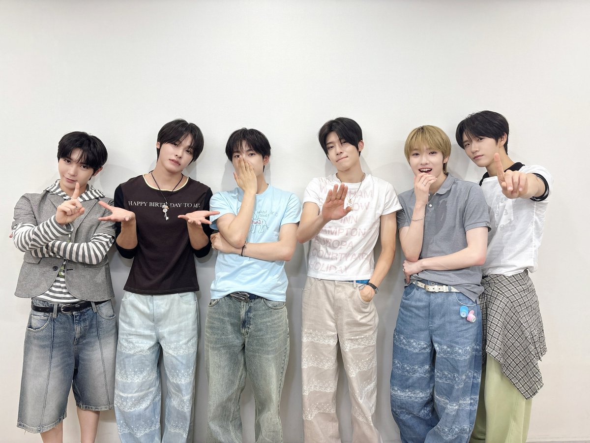 tokunotaku's tweet photo. 7.2n초대랑 5-6초/8-9초대 사진 https://t.co/tw8SREKaG9