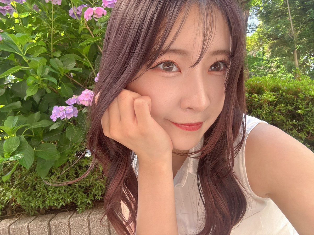 sugiyama_aika's tweet photo. おはよう☀️
そういえばアー写どーう？

今日も頑張ろうね☺️ https://t.co/2idV1VqG25