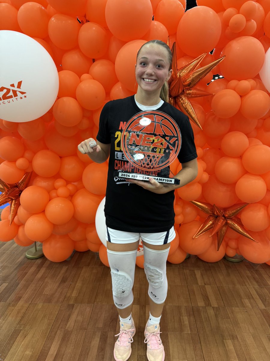 AdelynAbernathy's tweet photo. Thank you for the write ups this week! I’m grateful for the MVP award!! Can’t wait for Cinci!
@PheeElite @NE2KHoops @NE2K_Rich @Coach_Brent24 @TFNsRun4Roses https://t.co/EdVief3xDZ