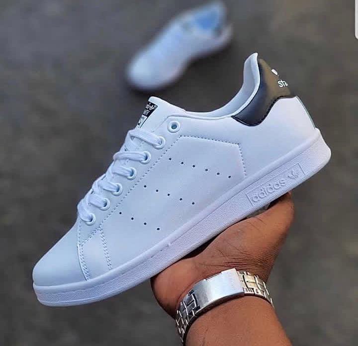 TrigJok's tweet photo. Selling Adidas stansmith 
Size 38-45 
Price ksh 3000
Delivery done across all counties,pay upon delivery within Nairobi https://t.co/Eoj5yyWk2v