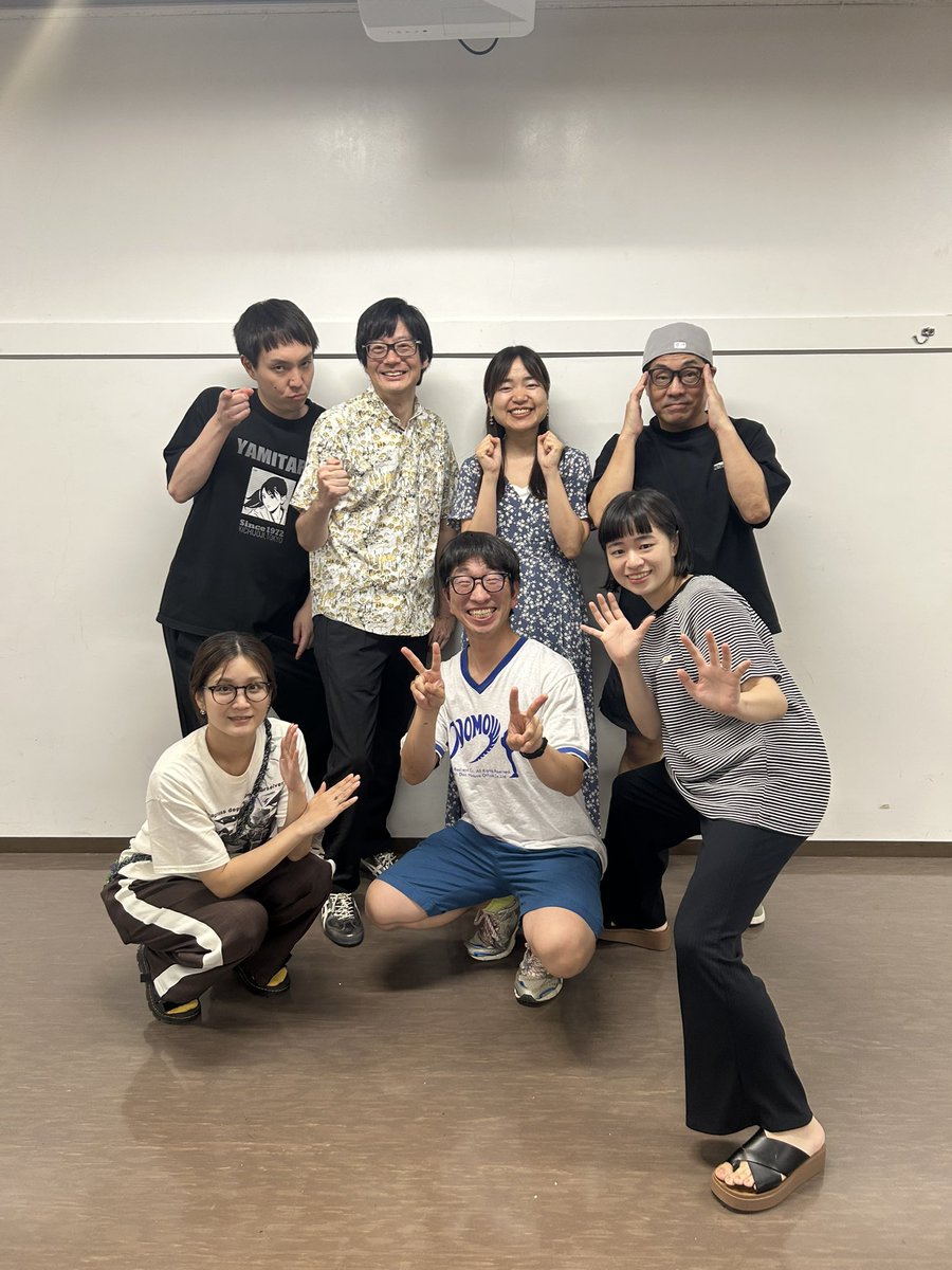 CROMEMORISHITAN's tweet photo. 『クロムモリシタン』いよいよ始動！！🚀

昨日、無事に顔合わせと初読み合わせが終了しました！
座組一同が揃い、初めて台本に目を通し声にしました。⋆⭒˚.⋆🔭

これからこのメンバーでどんな作品を作り上げていくのか、今からワクワクが止まりません！

9月の公演に向けて、ここから全力で突き進みます！
皆さま、応援よろしくお願いします！✨

#クロムモリシタン

ご期待の声は、
#クロムモリシタン楽しみにしてる
でお待ちしております！