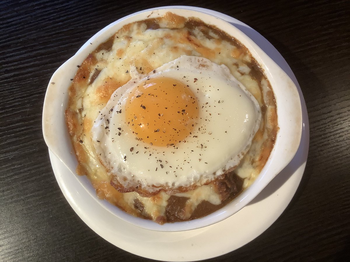 tomocochi1's tweet photo. 本日は通常営業です
お店を冷やしてお待ちしております
暑い時こそカレードリア！ https://t.co/N4ack55PsP