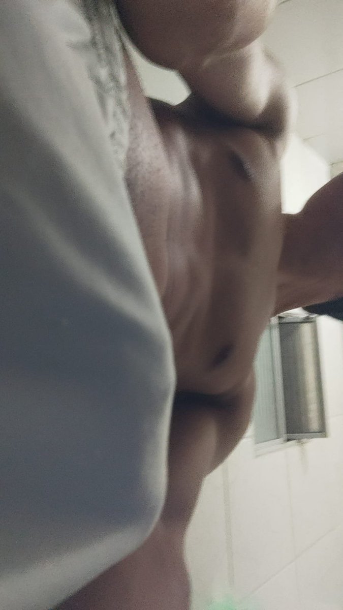 boy_19_19's tweet photo. Mó afim de dividir minha mina com um cara hétero, pode ser qualquer idade 
#brotheragem 
#PINTOAWARDS
#BUNDAAWARDS
#TROCONUDS
#PEITOAWARDS
#BROTHERAGEM
#PERV https://t.co/puKommX6Pr