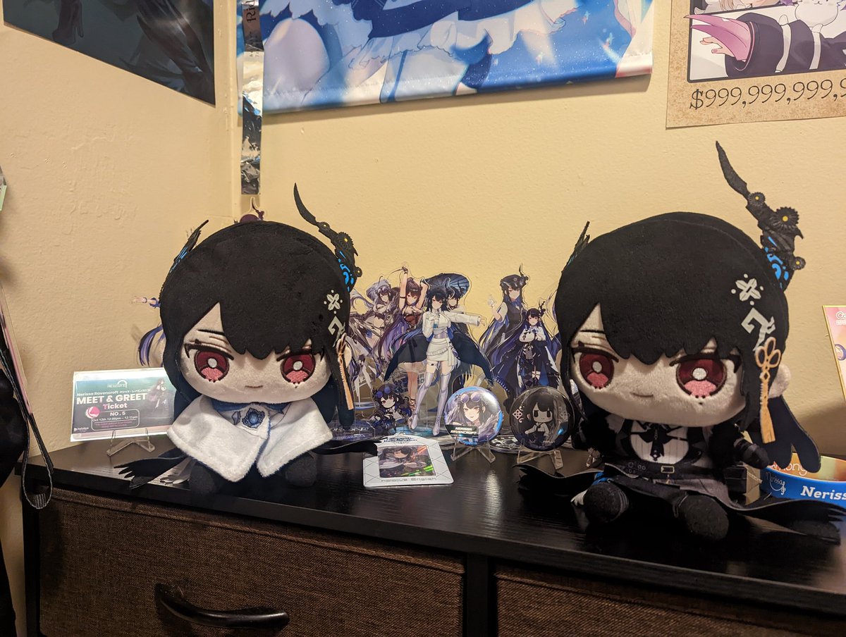 Xandrez192's tweet photo. No truck to chase after today, so here's hololive English Advent's Devilish Diva, the one and only Nerissa Ravencroft~

along with this witch from Libestal I found on my shrine https://t.co/dTfwgxh8rO