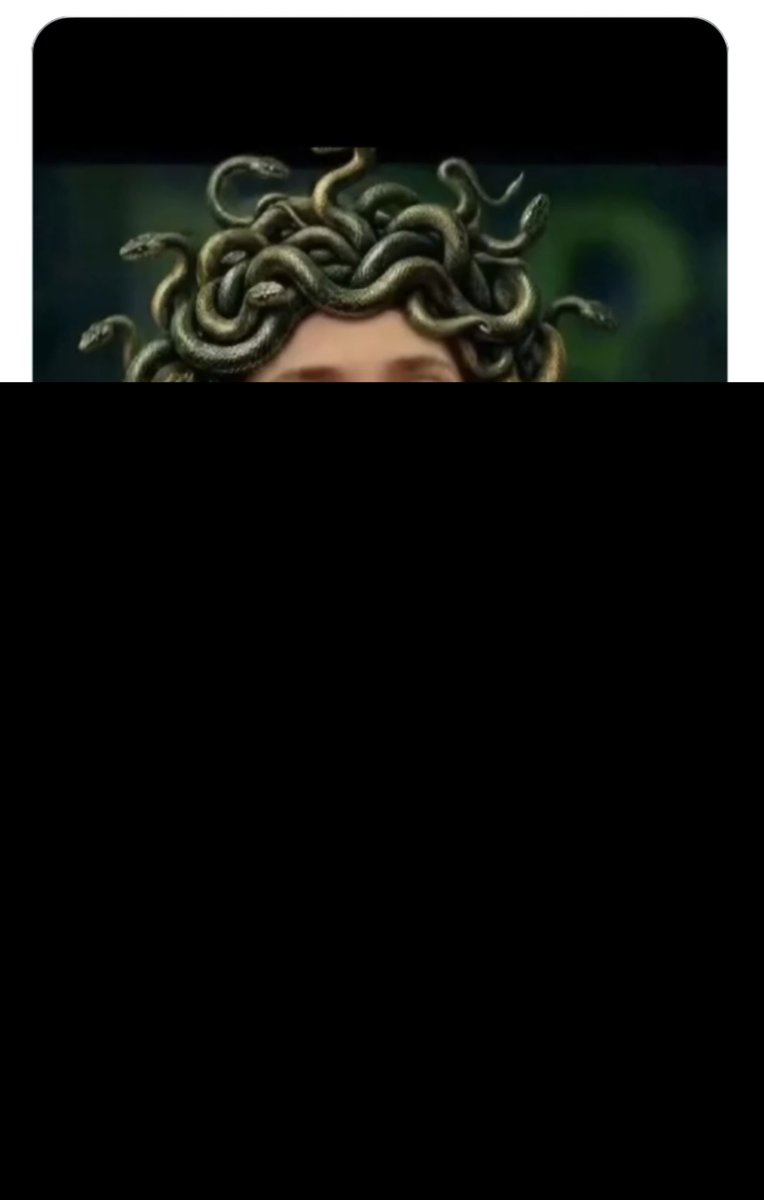 dlmartf's tweet photo. @LauBufalo Mismo serpentario ambas 🤢 https://t.co/9nhv00TCg6