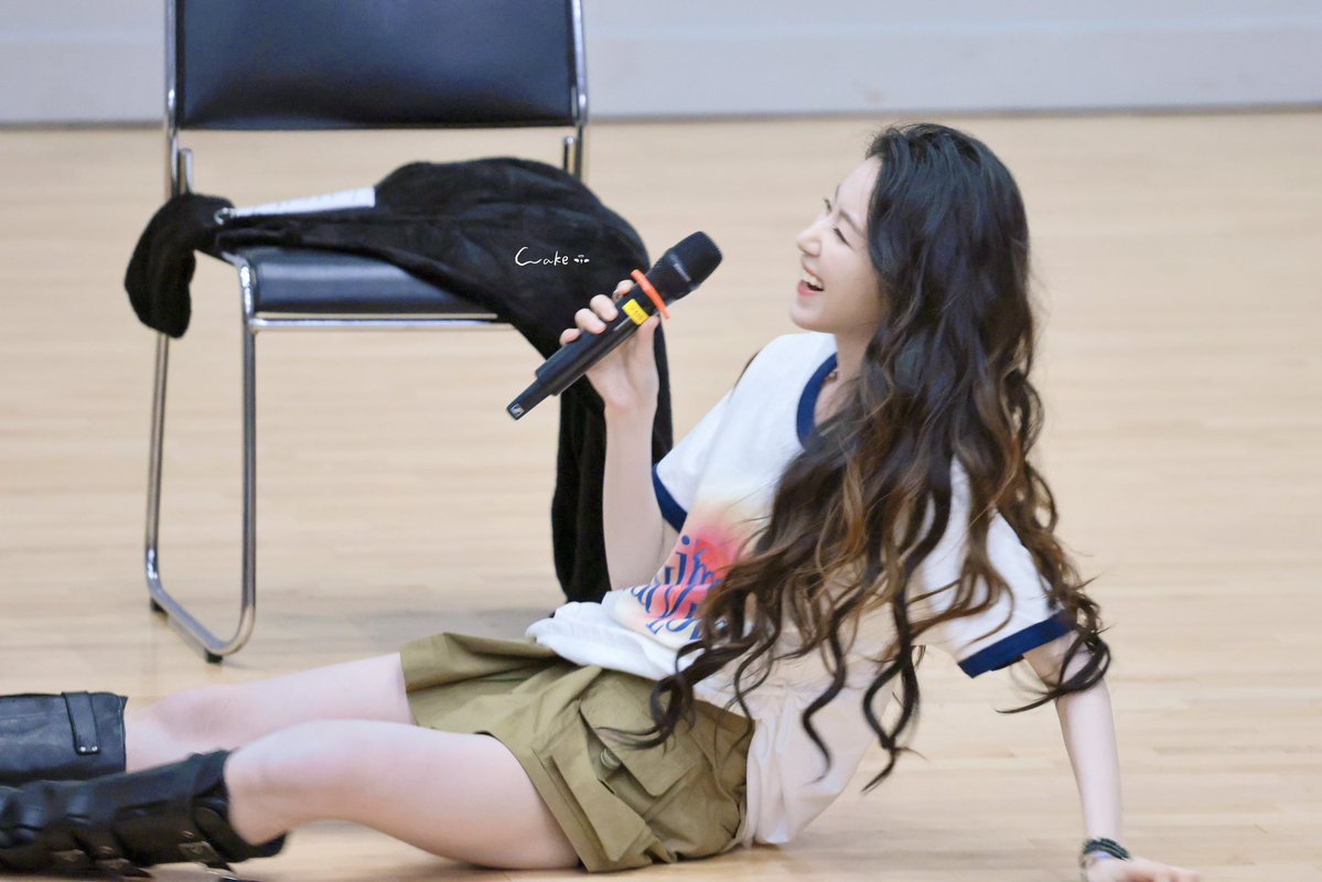 天使笑容🥰🤲🏻 #슈화 #SHUHUA #舒華 #シュファ #아이들 #idle