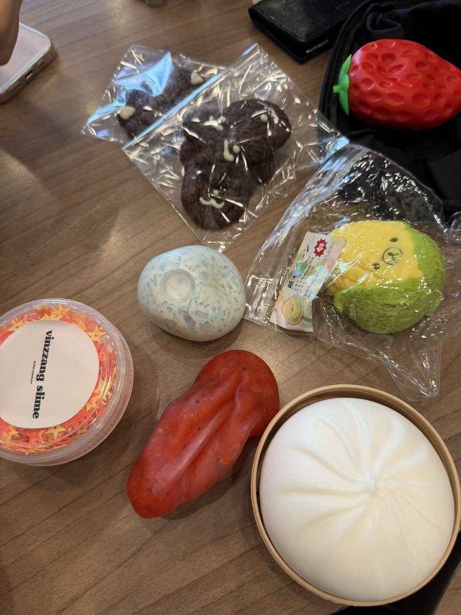 siiopang's tweet photo. 빠순이다섯명이대전에모이면
ㄴ대전에5명이추가된다 https://t.co/UXkyD7R1es