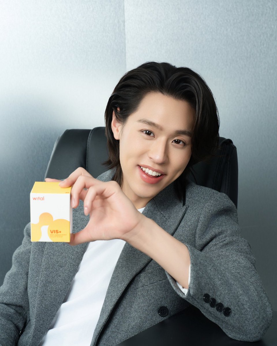 witalthailand's tweet photo. จ้องจอทั้งวัน ตาต้องการตัวช่วย 👀💻

วันไหนต้องจ้องจอนาน งานแน่นแค่ไหน อย่าลืมดูแลดวงตา ด้วย WITAL Vis+
✔️ ช่วยบำรุงสายตา ให้ดวงตาชุ่มชื้น 
✔️ ช่วยลดความล้าจากการใช้หน้าจอ 
✔️ ช่วยปกป้องดวงตาจากแสงสีฟ้าและอนุมูลอิสระ

🌼WITAL Vis+ ทานวันละ 1 เม็ด ตอนท้องว่าง หรือ ทานวันละ 2 เม็ด สำหรับผู้ที่มีอาการตาแห้งมาก

🛒Shop Now:
Line: https://t.co/A0eKiWFg82
Shopee: https://t.co/vbmClXb2PJ
Lazada: https://t.co/1uqWo76sZa
TikTok Shop: https://t.co/mqovdrMMrC

#WitalThailand
#WitalVisPlus #วิตามินตาชุ่ม
#WellLivingCompanion #สุขภาพดีที่อยู่ข้างกัน