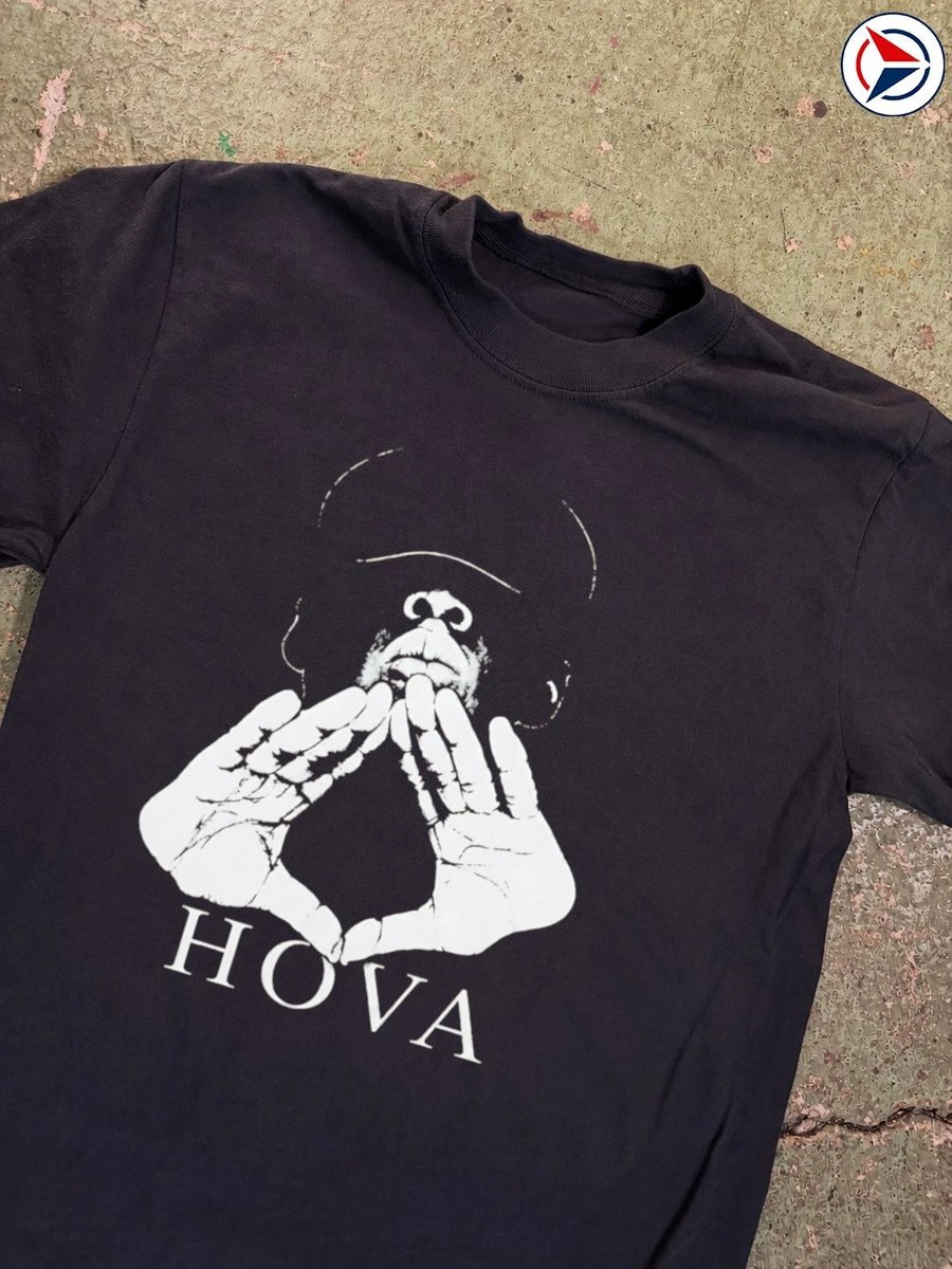 TechTeesUSA's tweet photo. 💎 The Roc is in the building! Channel the Hit-Boy x Jay-Z energy with this diamond-hand "Hova" sign graphic. Iconic hip-hop luxury. https://t.co/x03pwWQEdm #HitBoy #RocNation #TechTeesUSA https://t.co/OXfLoldaIV