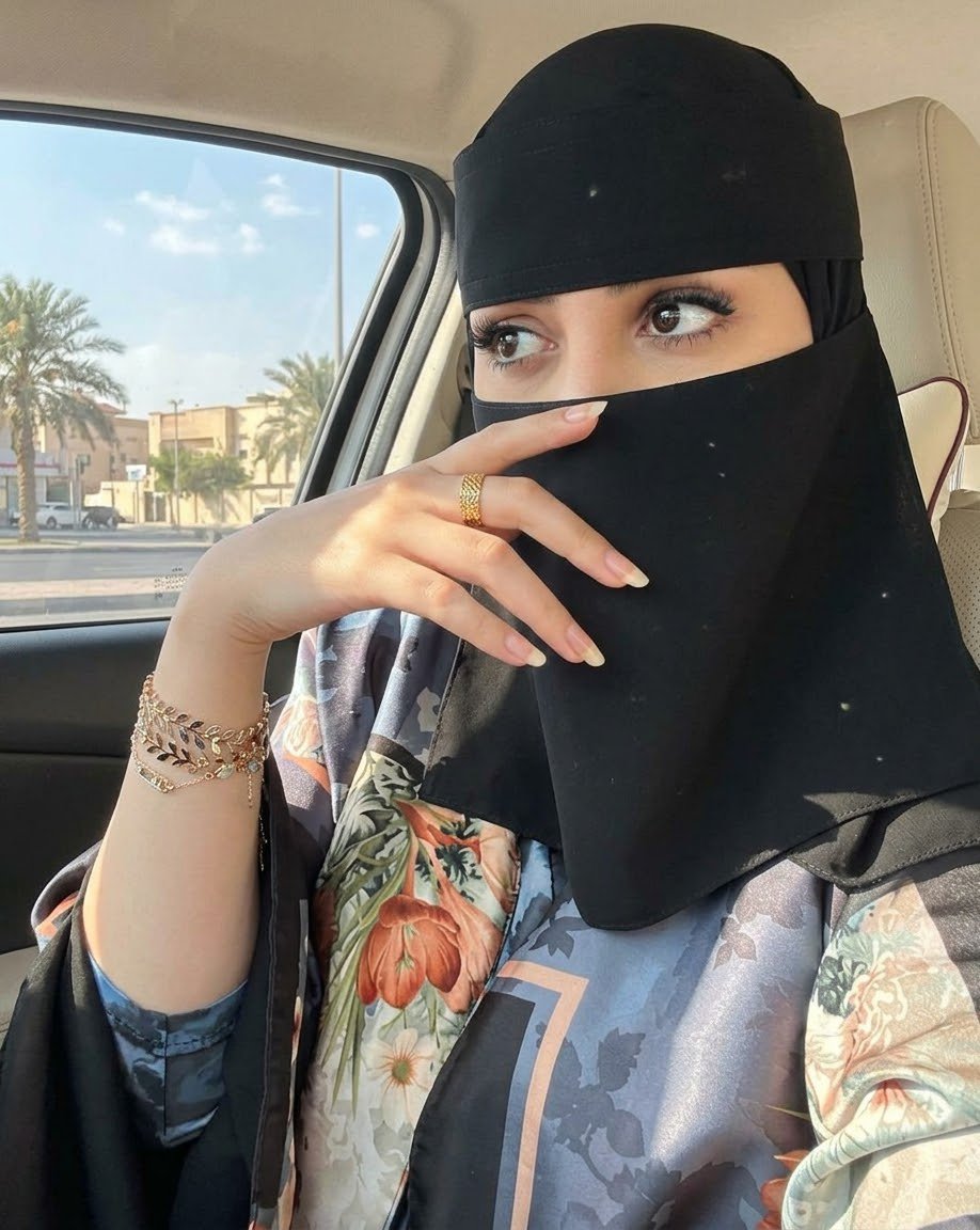 e8nu3's tweet photo. صباح الورد https://t.co/WQGoxrQHCP