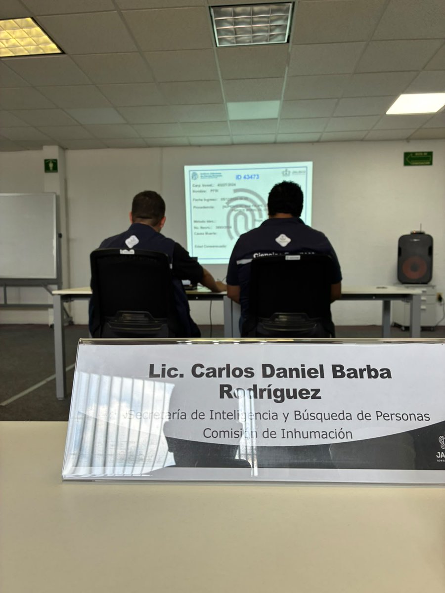 SIBPJal's tweet photo. @BusquedaJal @FiscaliaJal @forensesjalisco @saludjalisco @CEDHJ Con estas acciones se garantiza que la inhumación de personas fallecidas se realice de acuerdo con los protocolos establecidos que permitan su localización y restitución a sus seres queridos en cualquier tiempo. https://t.co/RK1sxBufRU