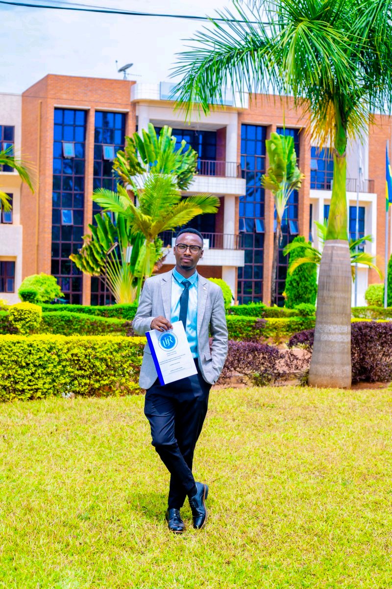 leona65887's tweet photo. One chapter defended. Another chapter begins. Faith, hard work, and perseverance made today possible. Glory to God. 🎓

#DefenseDay #GraduationJourney #AcademicSuccess #FutureLeader #NeverGiveUp #HardWorkPaysOff #Blessed #ToGodBeTheGlory #UniversityOfRwanda #ClassOf2026 https://t.co/r1aeyvcPZ9