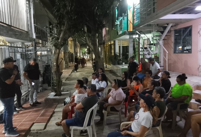 CanateDeivis's tweet photo. Gente sencilla 
Seguiremos trabajando por nuestra gente sencilla, siempre pensando en hacer el bien, siempre de la mano de Dios, siempre con la mente e ideas a otro nivel y de la mano de nuestro alcalde @AlejandroChar
@alcaldiabquilla https://t.co/IMTXR4Wtn7