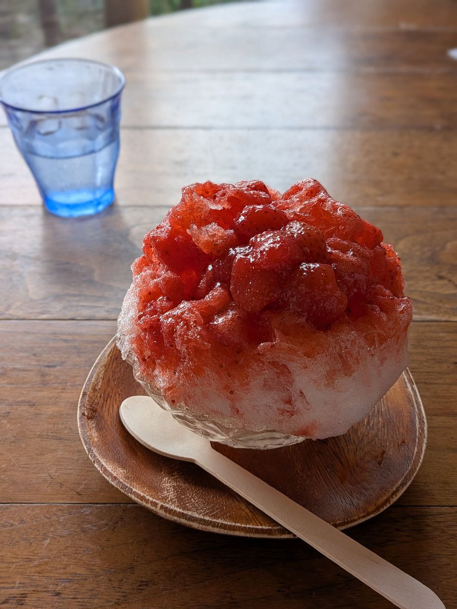 neworder1963's tweet photo. 佐島のかき氷屋「鈴庵」さんへ。
天然氷と自家製シロップを使用した至高のかき氷🍧大判焼きも👍️👍️👍️
ごちそうさまでした🙏 https://t.co/d0Xq6cw1RF
