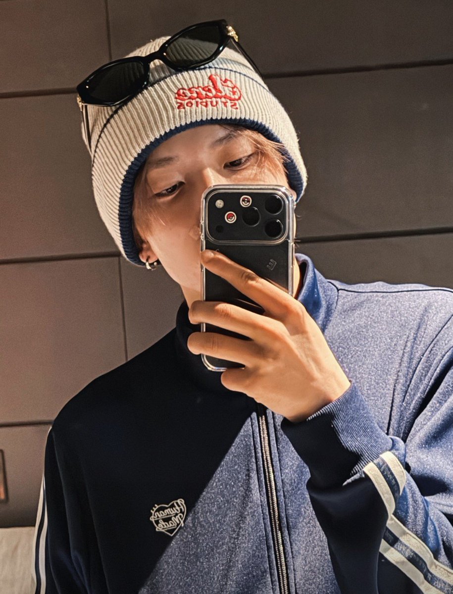 evanndeer's tweet photo. EVAN WEVERSE UPDATE 🫳🏻 https://t.co/w8wr1mXMQa