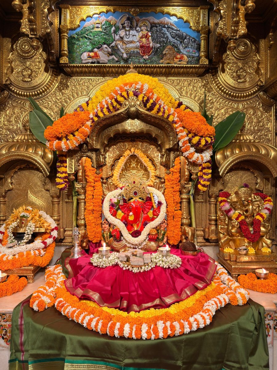 MoryaVibes's tweet photo. गणपती बाप्पा मोरया🌸 मंगलमूर्ती मोरया
🙏Ganapati Bappa Moraya🌸
🙏Mangalmurti Moraya
15/07/2026 https://t.co/I3pPolKKLe