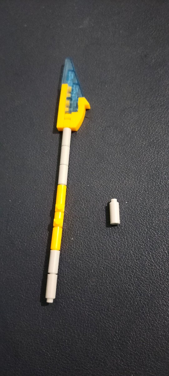 casCard1's tweet photo. Trying to make simple Spear using this tube like parts from JIKE version, surprisingly works well. 
I guess for the time being I'll just call her "Suzume"/スズメ  for simplicity. 
#PetitBlock #プチブロック https://t.co/e9poySMgoh