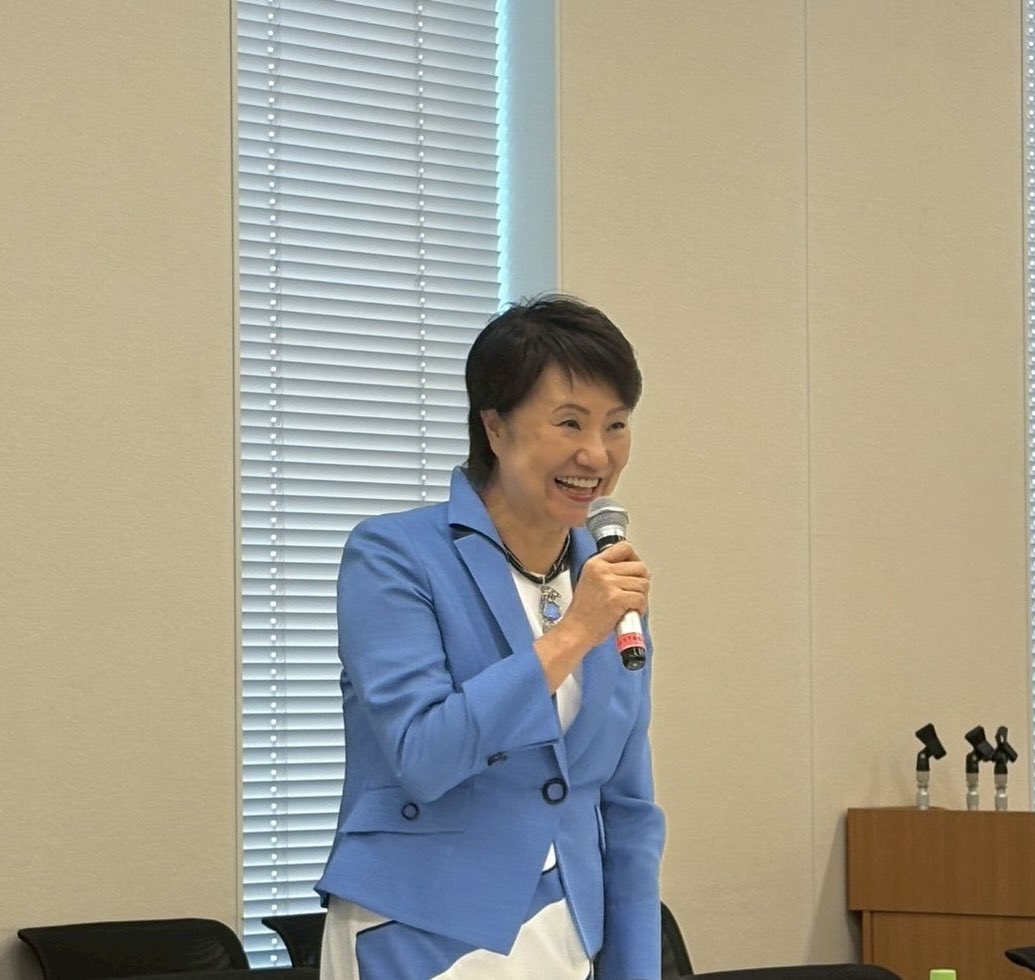 naomi_tokashiki tweet picture