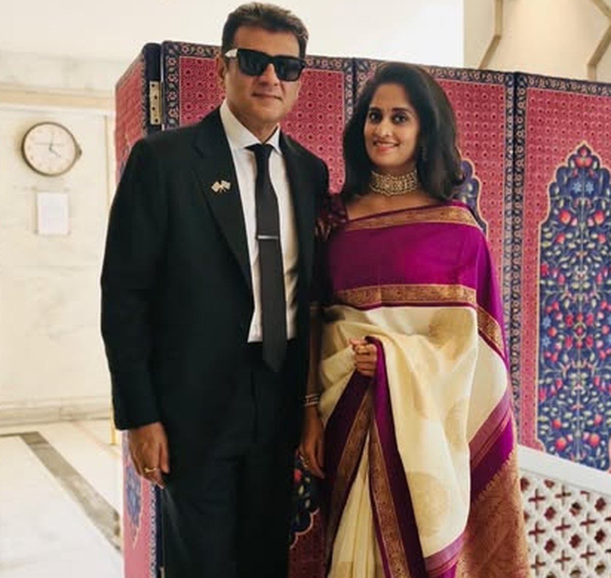 iammoviebuff007's tweet photo. #AK64 - To be Produced by #Ajithkumar himself and #ShaliniAjithkumar is said to be handling the production..🤝 So, It's gonna be "Shalini Ajithkumar வழங்கும்" on the Title Card..⭐

 Waiting for the Official Announcement of the Project and Production House..✌️ #AdhikRavichandran is ready with everything..🤝