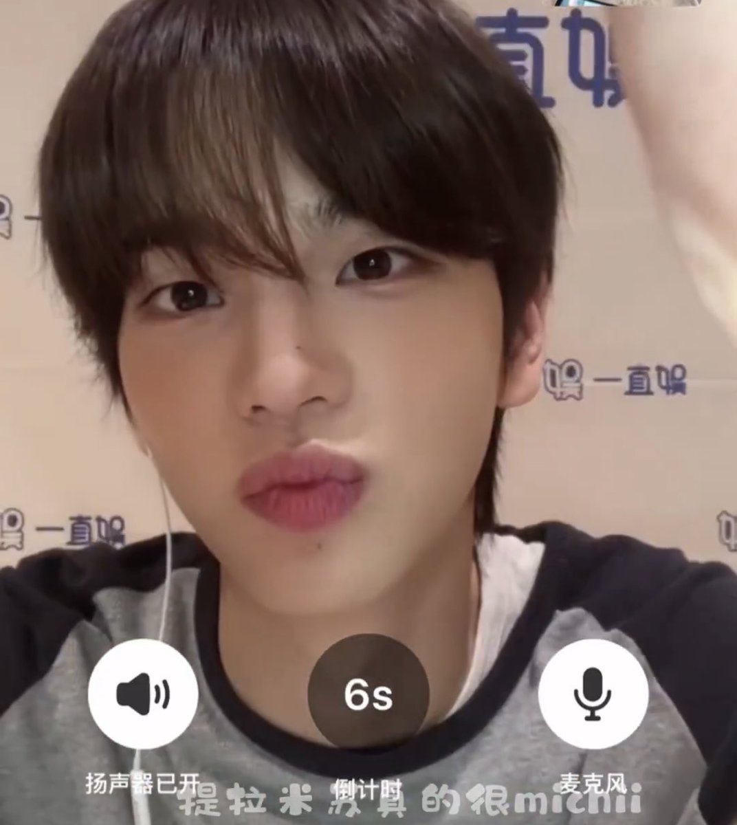 puppyou___'s tweet photo. 너무 이쁘고 귀엽게 생김... 
10시간 넘게 뽀득뽀득 닦아서 반딱반딱해진 진주알같이 생김.. 오밀조밀 너무귀엽게 생김... 
하트 안에 맨날 저렇게 얼굴 넣어주는 것도 너무 사랑스럽고...    탁호입쯀에 뽀뽀 못참겠음 https://t.co/vcy3wyLHOH