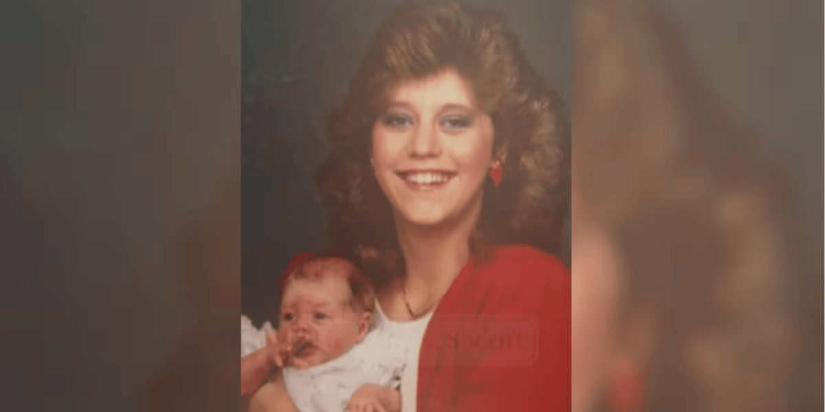 AKNewsNow's tweet photo. 70-year-old tipster arrested hours after calling authorities about 1987 cold case murder 👉 https://t.co/Tf8cE7pN56 https://t.co/Bm6JsL21r2