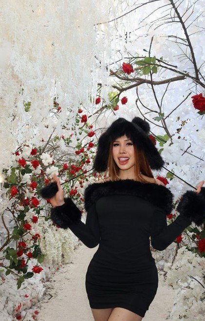 _hana_sydney's tweet photo. Walking in a winter wonderland ❄️☃️
https://t.co/UuuKuXspaf

#trans #ladyboy #transgirl #shemale
#Tsescort #SexyTs #TsSydney
#sMelbourne #TsAdelaide #TsBrisbane
#tsCairns #tsCanberra #TsDarwin
#TsGoldCoast #TsHobart #tsNewcastle
#TsPerth https://t.co/WR5ZSgi3Lj
