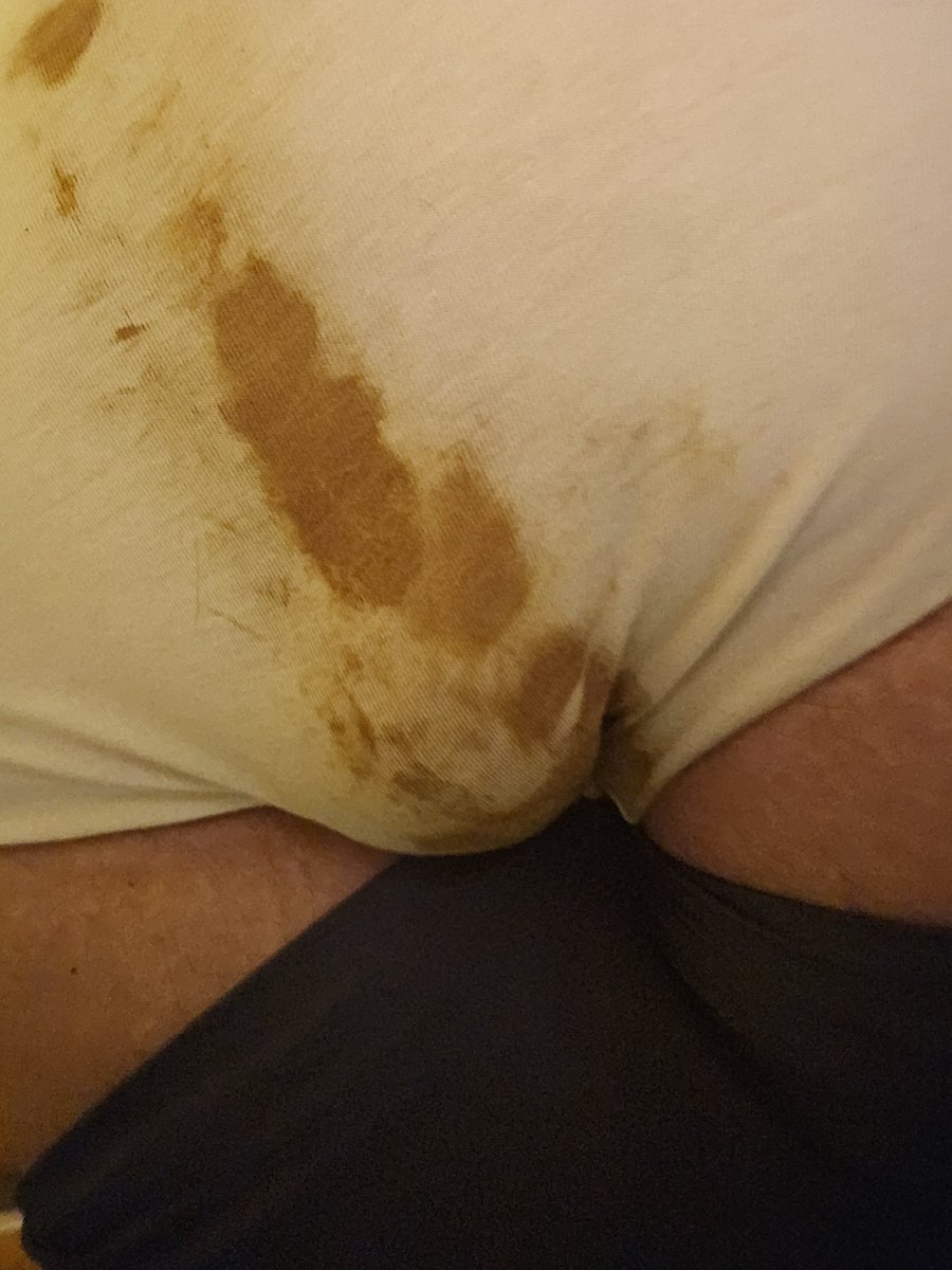 SmellyMellyUwU's tweet photo. Pooping yourself sure is a weird way of dying your white panties brown, but it works #pantypoop #scat #soiling #abdl https://t.co/oU5XrLaZiA