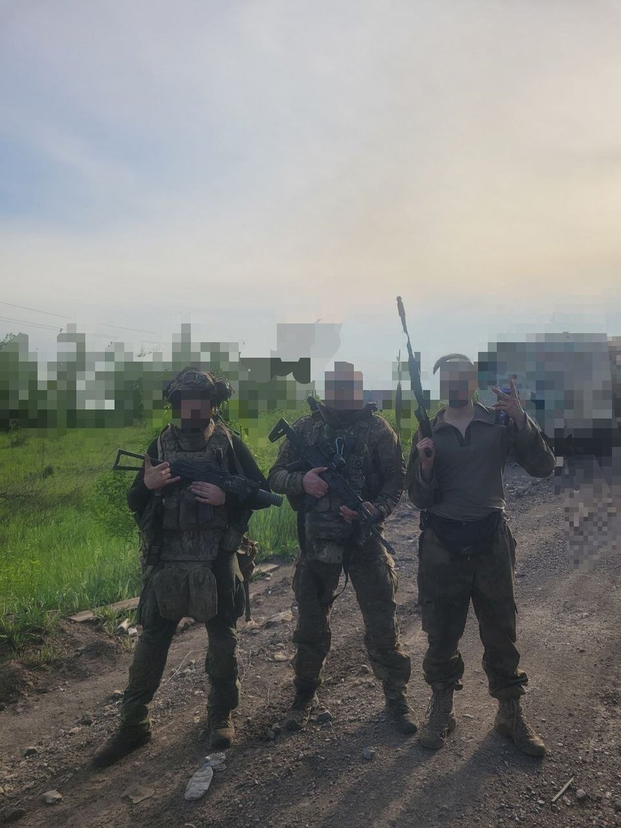 chvk_irlandets's tweet photo. An unmanned systems team at work near the frontline. Some interesting rifle setups on display.

Donetsk, Summer 2026 https://t.co/z6MgA4s0LO