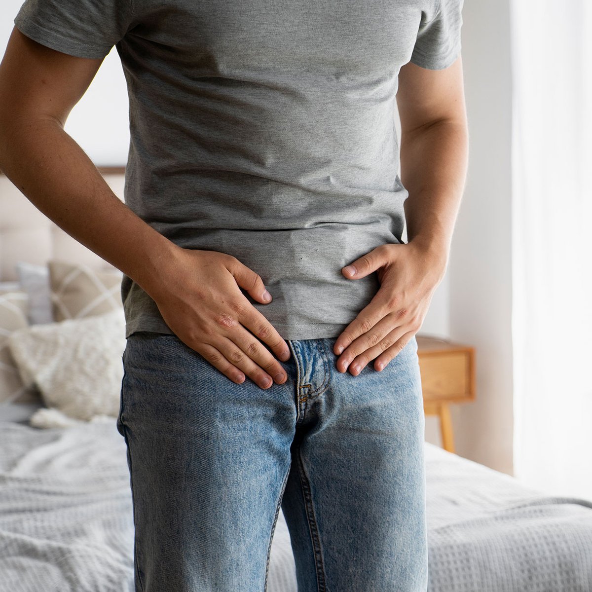 DedayoRoots's tweet photo. Testosterone does not collapse overnight.

It erodes one meal at a time.

10 Nigerian foods quietly destroying your testicular health with the mechanism your doctor never explained 🧵

1. NOODLES https://t.co/1TF4pOaZRW