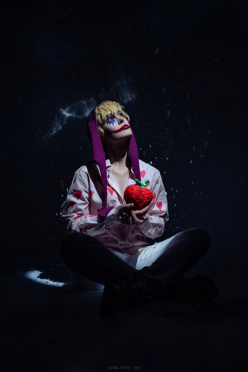 DiCola_art's tweet photo. Corazon (Donquixote Rosinante) cosplay (part 2)
✨Happy birthday✨

#コラさん誕生祭2026 
#コラソン生誕祭2026
#ONEPIECE https://t.co/Ggc3HkN5Ls