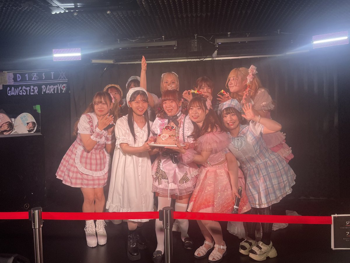 umesato12232's tweet photo. 日曜日は秋葉原テイアにあんちゃんの生誕祭に行きました

盛りだくさんな生誕祭で楽しかったし色んな人の歌が聞けて嬉しかったです
これからもあんちゃんから目が離せないんだろうな、と思いながら見てました https://t.co/9FrppT5V2j