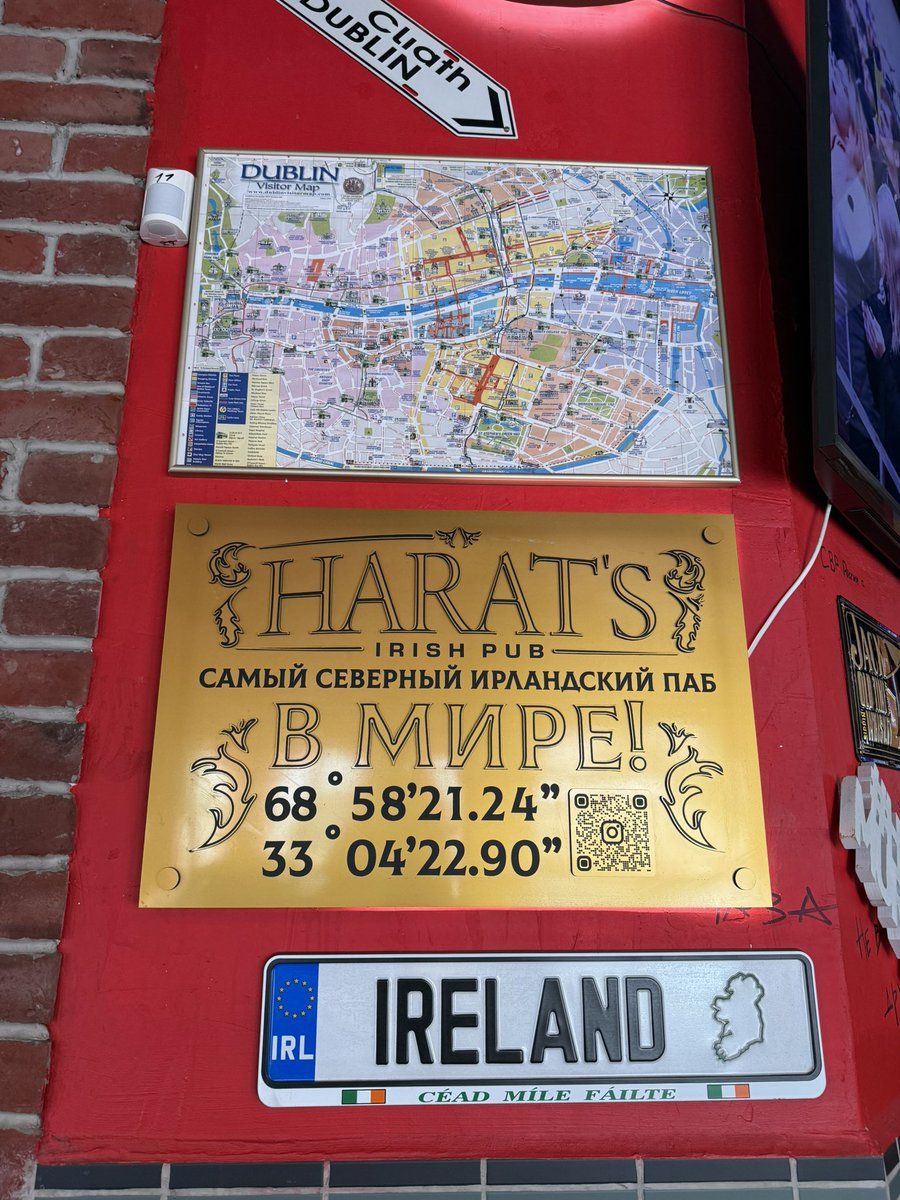 Ftgrf888's tweet photo. The Irish pub farthest north in the world.
#weekendvibe #pubvibe #publife #weekendlive https://t.co/iu9APLDOlc