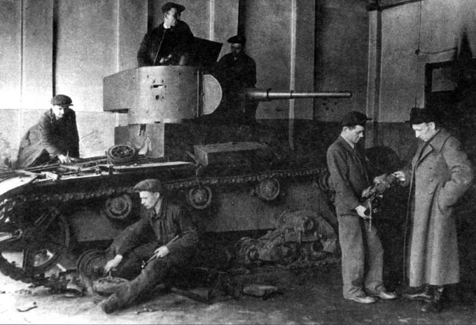 Tank Archives tweet media
