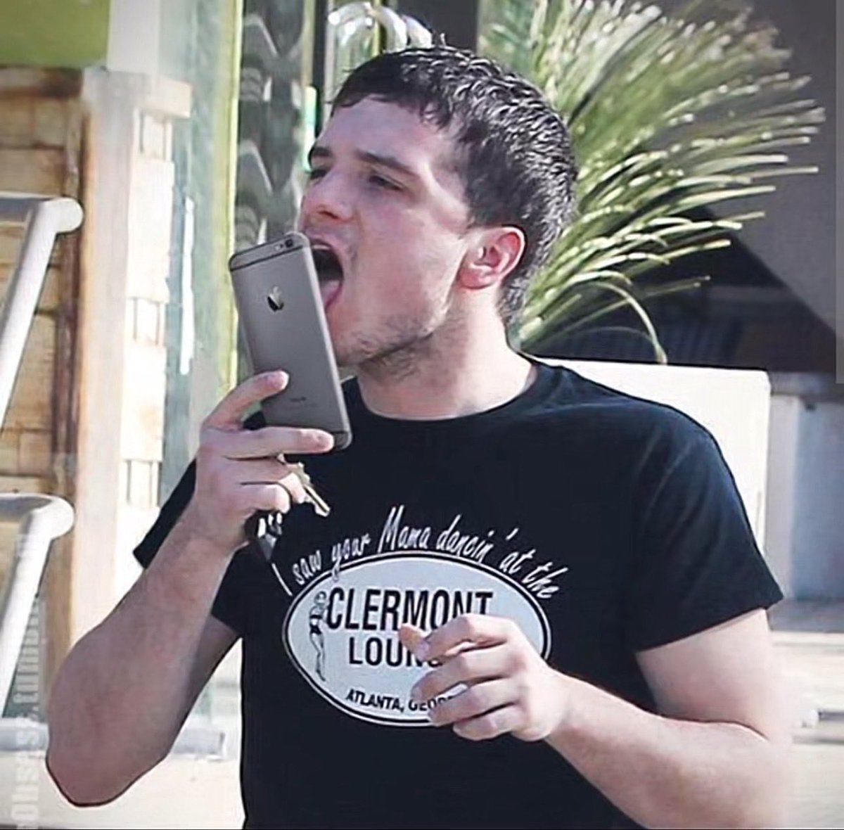 onlys3xlol's tweet photo. @d1v1nelym1ne Me asf https://t.co/Xe5oO3OKxt