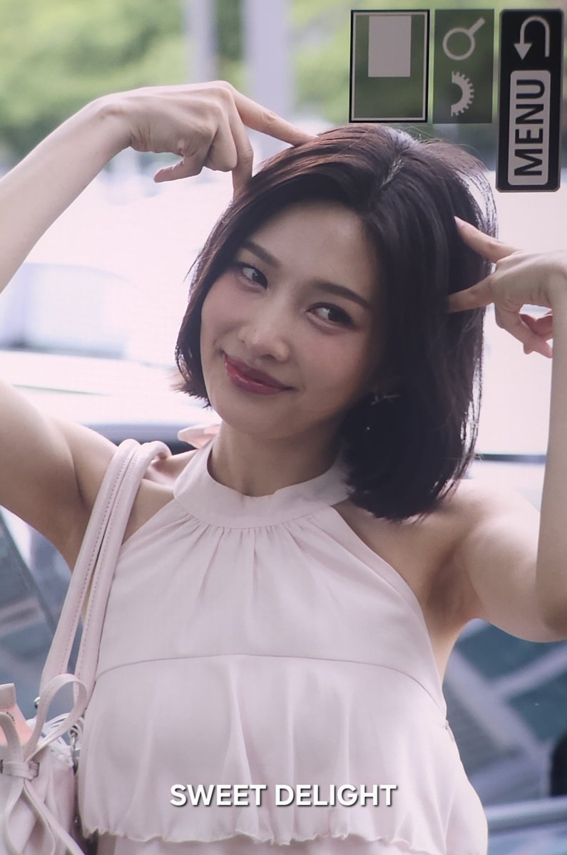 sweetDelight_5's tweet photo. 260715 동물농장 출근
🤗💚
#레드벨벳 #RedVelvet
#조이 #JOY https://t.co/95eJCzbGjm