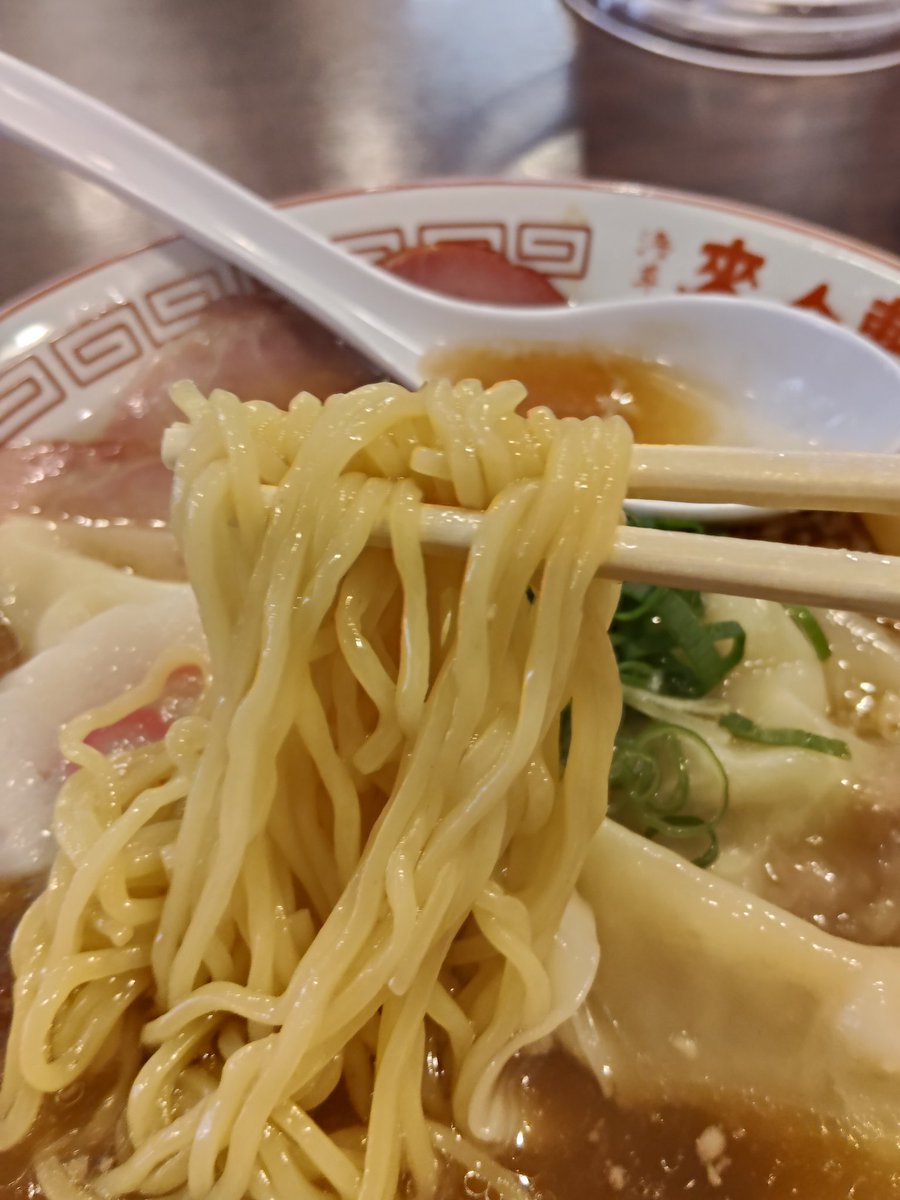 takechanmen_'s tweet photo. 7/15
浅草来々軒
ワンタンらうめん
シュウマイ
天津丼

非常に八角が
バチバチに効いた一杯でした
チャーダレカエシに使ってるんだろうな

明治や昭和初期って
化調や酵母エキスなんて
なかっただろうから

ガチの当時の味も食べてみたいなあ https://t.co/RZgk1Fwiut