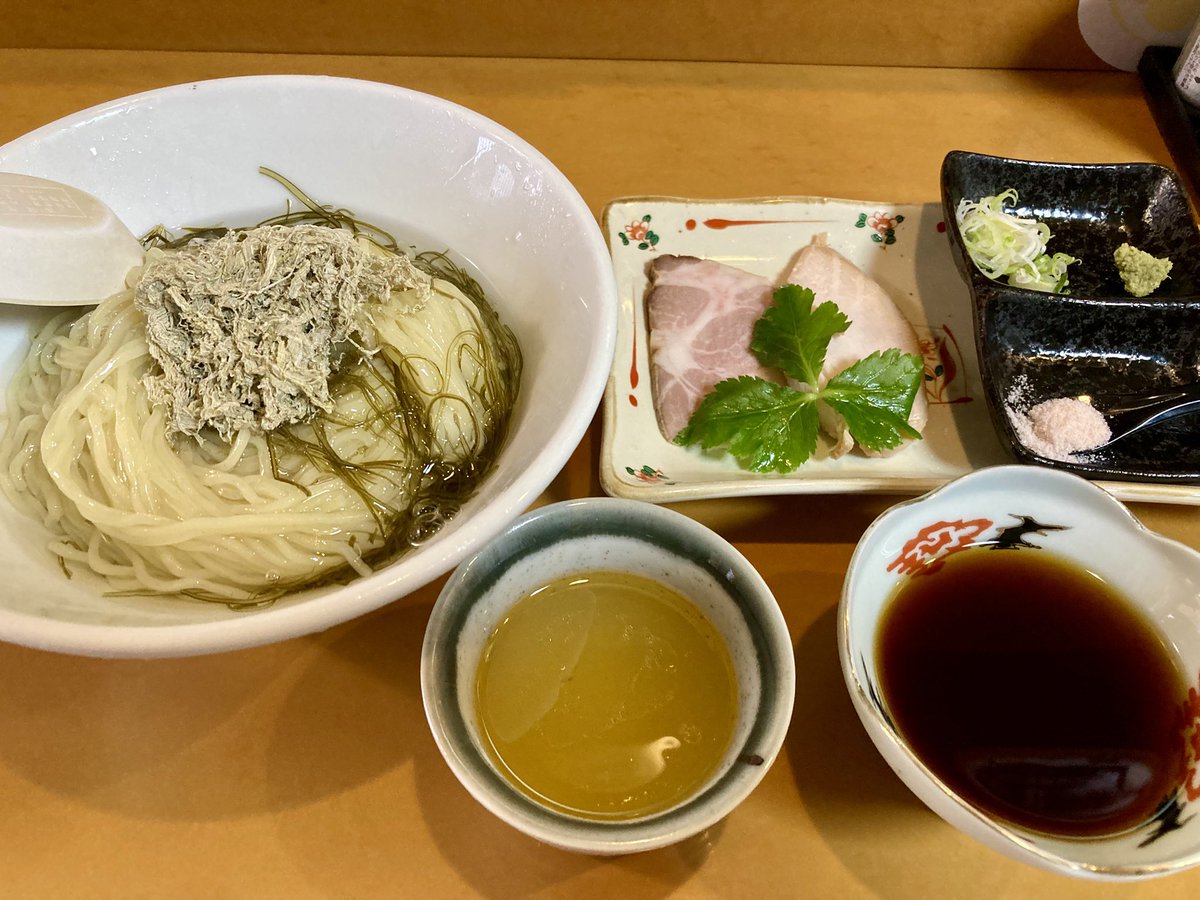 ma0000shi's tweet photo. えど家
昆布水つけ麺
ごちそうさまでした https://t.co/FtzxmkjOJD