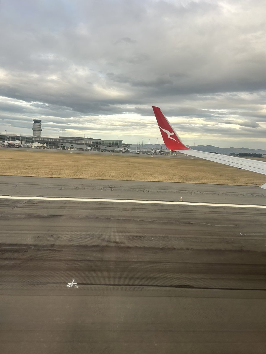 Jeonsstar_'s tweet photo. Hello New Zealand 👋🏻 https://t.co/INw1moci63