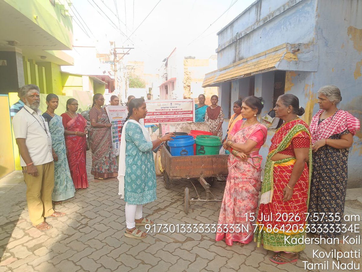 commrkovilpatti's tweet photo. Four bin segregated waste collection implementation & IEC given to public #SafaiApnaoBimaariBhagao #BeCleanBeHealthy #SwachhBharat #MAWSTamilnadu
@CMOTamilnadu
@GSBediIAS
@MoHUA_India
@SwachhBharatGov
@MawsTamilNadu
@SbmRdmaNellai https://t.co/T5C9Sgx6Sm