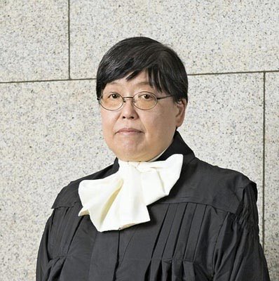 Oq0iQ's tweet photo. 家庭連合・最高裁判所判決における第三小法廷を構成する担当者4人の内３人が岸田文雄（第二次内閣時）により任命されていた
渡邉惠理子裁判長、石兼公博裁判官、平木正洋裁判官
（不思議な赤い糸） https://t.co/DU99512XiH