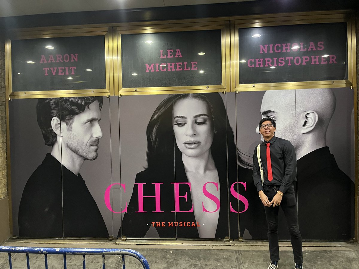 serranopfer's tweet photo. Lo mucho que estoy extrañando Chess (o a Lea Michele) y solo lo vi una vez 😭😭😭 https://t.co/jhrtwPRmEc