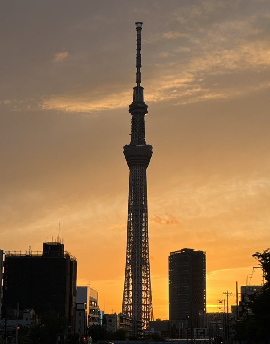 futorisugi901's tweet photo. #自分の何パーセントはコレで出来ている  その②

生まれ育った東京下町
周りからも言われる
「お前は絶対墨田区から抜け出せない❗️」 https://t.co/UHzn7feOUF