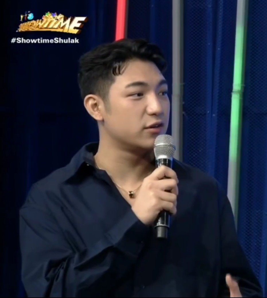 DarrenTrendsOfc's tweet photo. Darren's  visuals!! Fresh na freshh!!🥰✨

#DARREN @Espanto2001
#ShowtimeShulak https://t.co/AEcMUn37qf