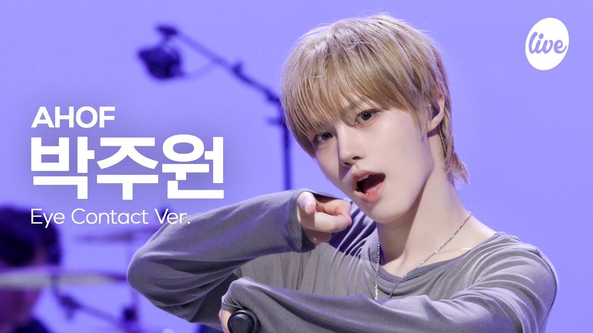 ahofnews's tweet photo. [#아컨캠] AHOF - RUN TO YOU | the Fillin’ Live

#박주원 ▶︎https://t.co/pkQT2kctkh
#즈언 ▶︎https://t.co/b68ROHqVrh
#다이스케 ▶https://t.co/2homV7gDWl

#AHOF #아홉 
#RUN_TO_YOU https://t.co/zlN1WBoFGM
