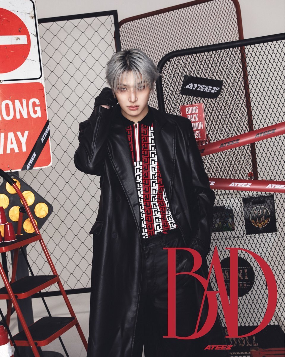 sngmingie's tweet photo. Concept Photo A for 𝐀𝐓𝐄𝐄𝐙 JAPAN 5th Single BAD (Japanese Ver.). Soft silver tones meet structured black styling, creating a look that's both polished and fearless. https://t.co/21dGGRIuXd