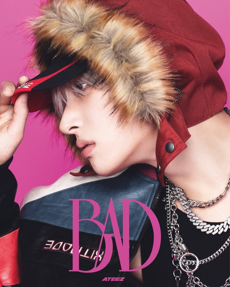 sngmingie's tweet photo. 𝐀𝐓𝐄𝐄𝐙 JAPAN 5th Single BAD (Japanese Ver.) — Concept Photo B. An edgy look defined by layered accessories, statement outerwear, and a confident presence. https://t.co/q5nr2bA1Oo